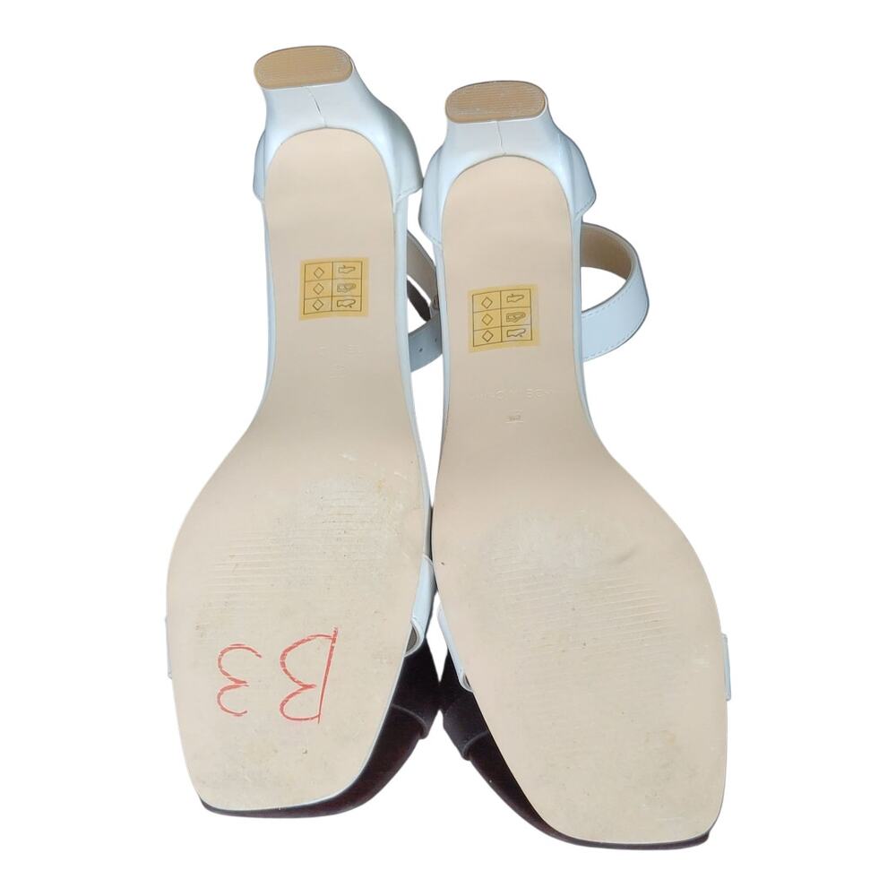 Truffle Collection Women's White Ankle Strap Sandals Square Toe Size 6 US - Picture 8 of 10